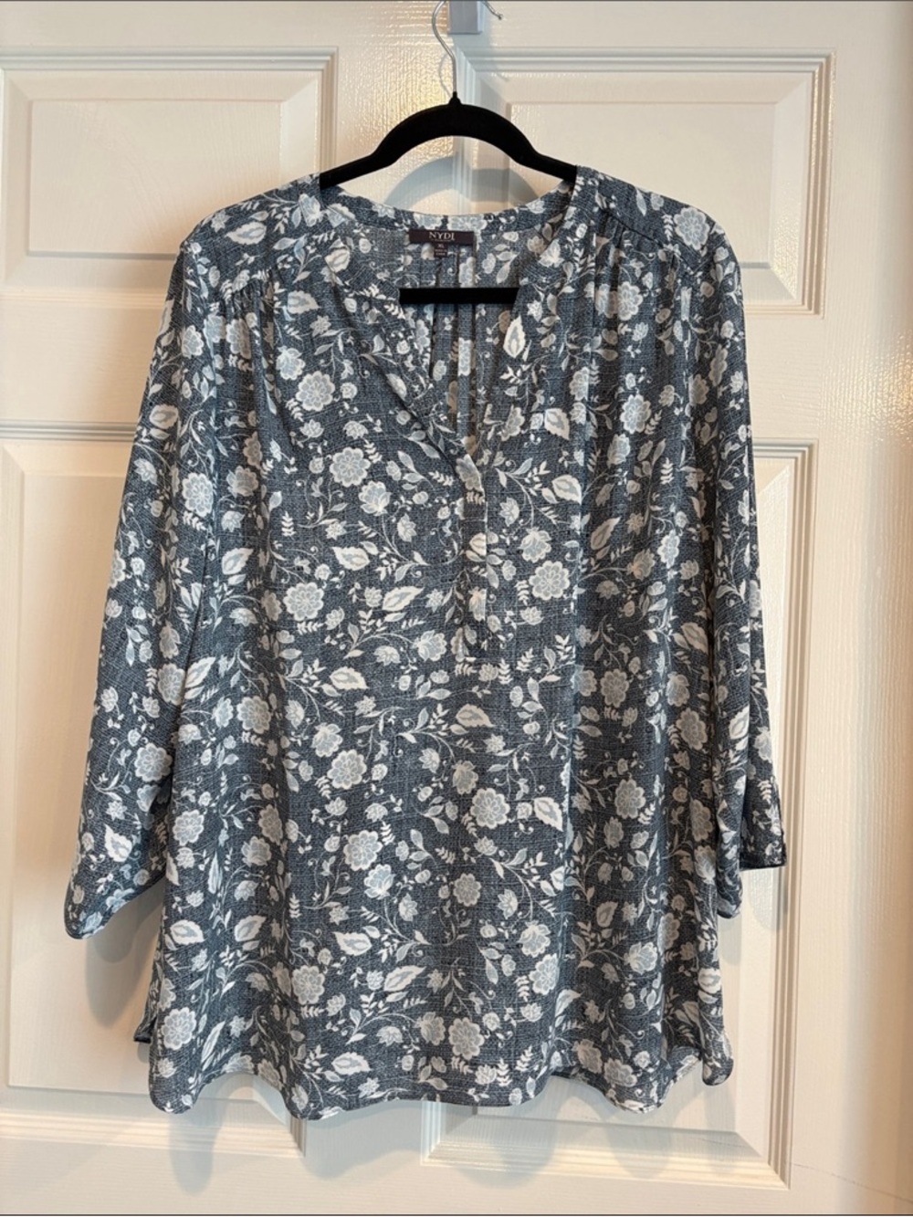 NYDJ Blue and White Floral Split-Neck Tunic Top